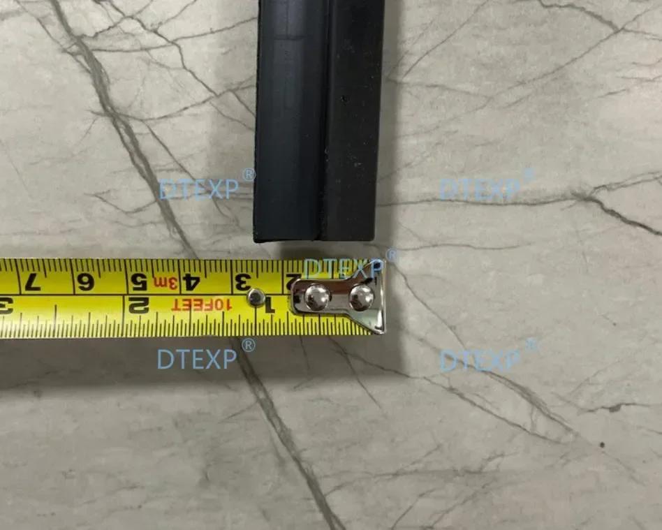 1 או 2 יחידות גומי אנכי לחלון שלישי 5 דלתות עבור פאג'רו V30 1989-1999 MB696541 גומי איטום עבור מונטרו V40 רצועת אטם 4